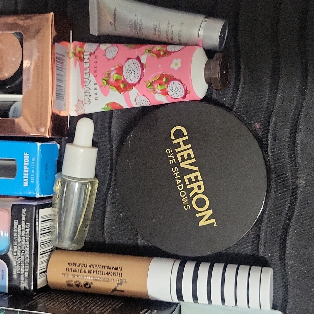 20 Pc LOT. NYX Makeup Collection . - Picture 6 of 6